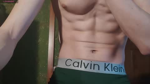 Snapshot of lumberxxxx chatting on February 14, 2025, 2:33 pm lumberxxxx online show from February 14, 2025, 2:33 pm