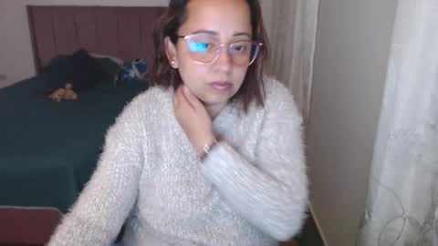 Snapshot of lumi_84 chatting on March 8, 2025, 1:06 am LUMI online show from March 8, 2025, 1:06 am