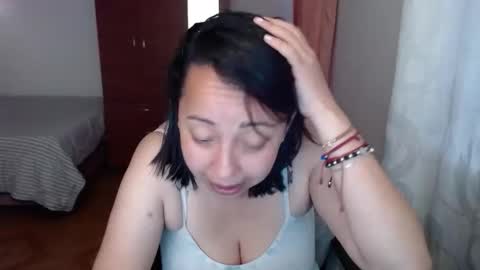 Snapshot of lumi_84 chatting on October 12, 2025, 10:31 pm LUMI online show from October 12, 2025, 10:31 pm