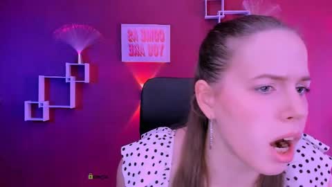 Sweet Lumi online show from June 4, 2026, 7:36 am