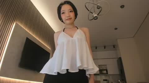 Snapshot of lumimi chatting on July 7, 2026, 2:58 am lumi online show from July 7, 2026, 2:58 am