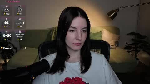 Snapshot of lumina_dark chatting on June 5, 2026, 2:23 pm Lumi online show from June 5, 2026, 2:23 pm