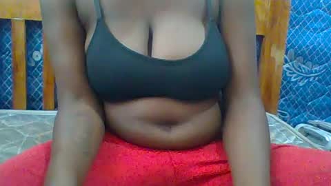 luminous_lust254 online show from July 11, 2026, 8:39 am