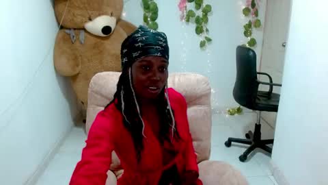 Snapshot of luna253951 chatting on May 26, 2026, 3:08 pm luna253951 online show from May 26, 2026, 3:08 pm