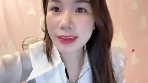 Luna online show from April 30, 2026, 4:13 pm