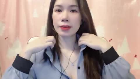 Luna online show from May 5, 2026, 2:08 am