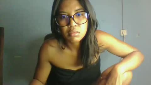 luna8184 online show from March 6, 2026, 3:30 pm