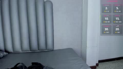 Snapshot of luna__02 chatting on June 4, 2026, 11:49 am Luna online show from June 4, 2026, 11:49 am