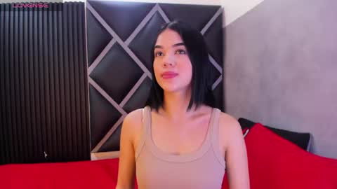 Snapshot of luna__02 chatting on July 28, 2026, 11:50 am Luna online show from July 28, 2026, 11:50 am