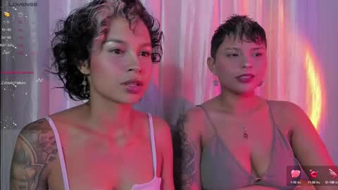 Snapshot of luna__cute chatting on March 12, 2025, 3:35 am Luna online show from March 12, 2025, 3:35 am