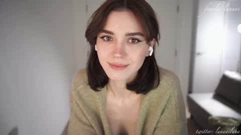 Snapshot of luna_ai chatting on January 24, 2025, 6:46 pm Just call me Lu online show from January 24, 2025, 6:46 pm