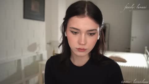 Snapshot of luna_ai chatting on December 19, 2025, 7:54 pm Just call me Lu online show from December 19, 2025, 7:54 pm