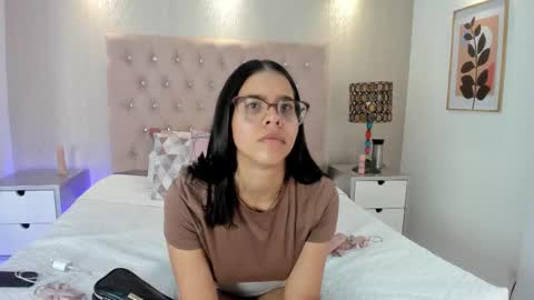 Luna And Titan  online show from March 15, 2026, 8:48 pm