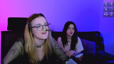 Snapshot of luna_berryy chatting on June 11, 2026, 2:53 am luna_berryy online show from June 11, 2026, 2:53 am