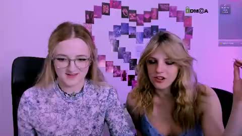Snapshot of luna_berryy chatting on June 13, 2026, 7:01 pm luna_berryy online show from June 13, 2026, 7:01 pm