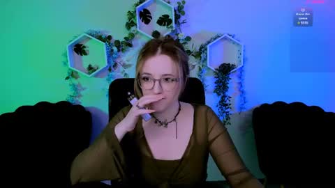 Snapshot of luna_berryy chatting on June 14, 2026, 6:54 pm luna_berryy online show from June 14, 2026, 6:54 pm