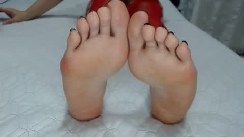 Snapshot of luna_bluebery chatting on September 11, 2025, 3:39 am Luna--Blueberry online show from September 11, 2025, 3:39 am