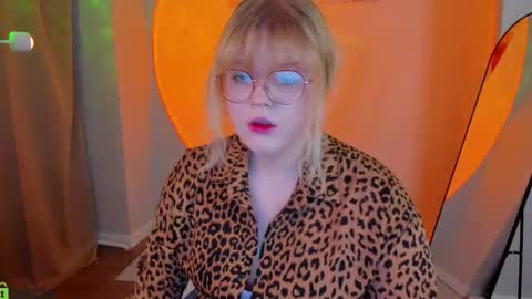 luna online show from February 11, 2026, 1:10 am