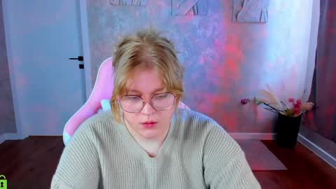 luna online show from April 23, 2026, 1:07 am