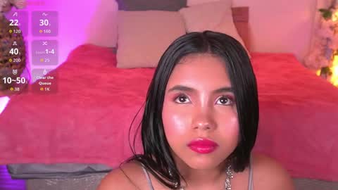 Snapshot of luna_cullen chatting on May 11, 2026, 7:22 pm Lunita online show from May 11, 2026, 7:22 pm