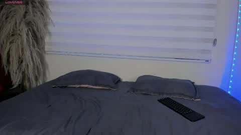 luna_cute14 online show from May 26, 2026, 9:22 pm