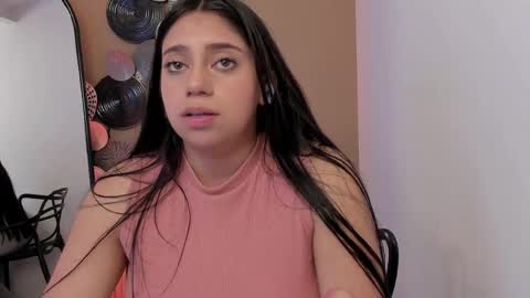 luna_cute14 online show from May 31, 2026, 6:09 pm