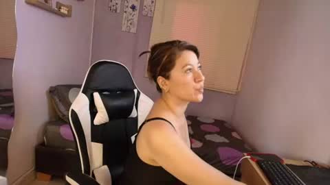 luna_desiree online show from June 16, 2026, 10:23 pm