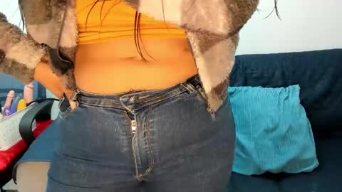 luna  online show from March 9, 2025, 11:14 am