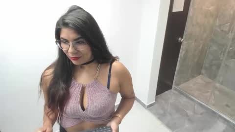 luna  online show from October 17, 2025, 11:13 am