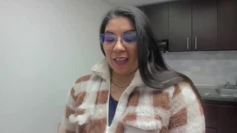 luna  online show from January 6, 2026, 11:14 am