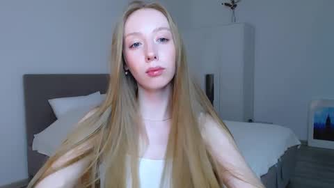 Luna online show from February 7, 2025, 12:42 am