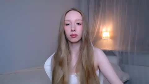 Snapshot of luna_insanity chatting on May 7, 2026, 10:15 pm Luna online show from May 7, 2026, 10:15 pm