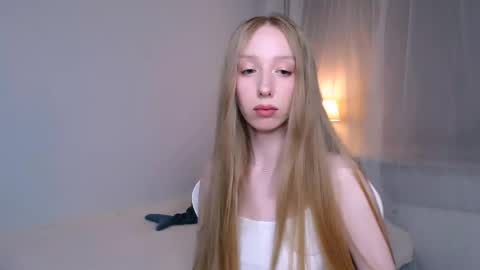 Snapshot of luna_insanity chatting on May 19, 2026, 1:56 am Luna online show from May 19, 2026, 1:56 am
