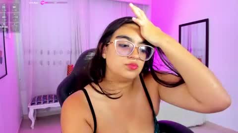 Snapshot of luna_jonnes1 chatting on July 21, 2026, 7:16 pm Luna online show from July 21, 2026, 7:16 pm