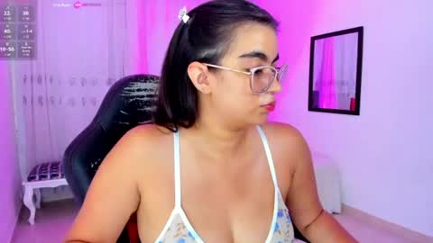 Snapshot of luna_jonnes1 chatting on July 24, 2026, 7:56 pm Luna online show from July 24, 2026, 7:56 pm