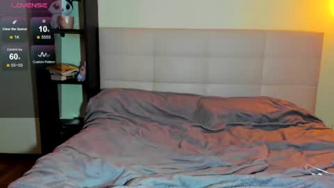 Snapshot of luna_lips chatting on June 11, 2026, 12:32 am Hi everyone my name is Tina online show from June 11, 2026, 12:32 am