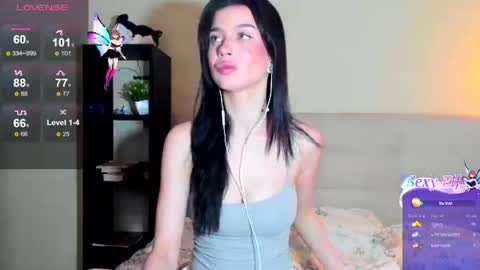 Hi everyone my name is Tina   online show from June 23, 2026, 11:36 pm