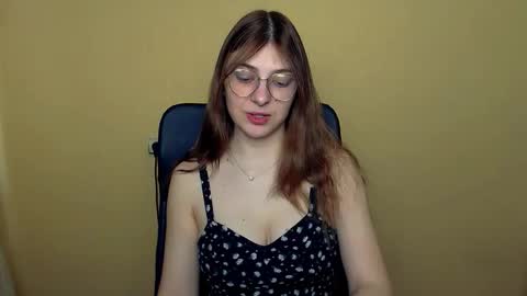 Luna online show from March 27, 2026, 10:37 am