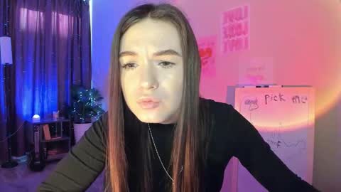 Snapshot of luna_lust_211 chatting on March 23, 2026, 4:16 am luna_lust_211 online show from March 23, 2026, 4:16 am