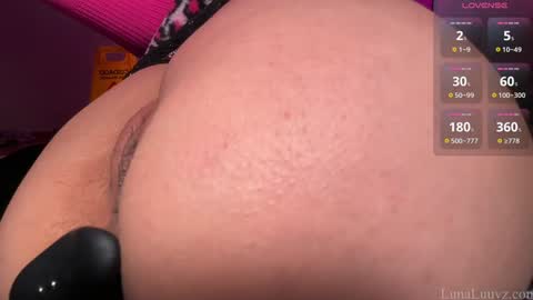 Luna Luuvz online show from March 7, 2026, 4:42 am