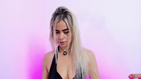 Snapshot of luna_marquez_ chatting on July 21, 2026, 7:05 pm Luna Marquez online show from July 21, 2026, 7:05 pm