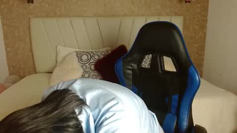 Snapshot of luna_merie chatting on October 13, 2025, 5:29 am Luna online show from October 13, 2025, 5:29 am