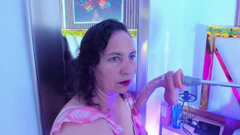 Snapshot of luna_naughty1 chatting on June 18, 2026, 7:07 pm luna_naughty1 online show from June 18, 2026, 7:07 pm