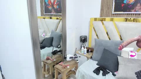 Snapshot of luna_naughty1 chatting on July 22, 2026, 6:43 pm luna_naughty1 online show from July 22, 2026, 6:43 pm
