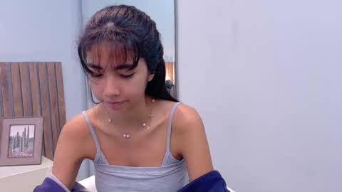 LUNA  online show from March 11, 2026, 2:56 pm