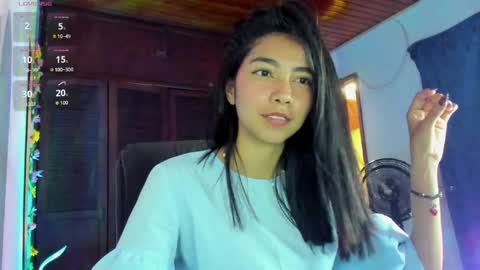 Snapshot of luna_roja257 chatting on June 16, 2026, 5:15 pm Luna Roja26 online show from June 16, 2026, 5:15 pm