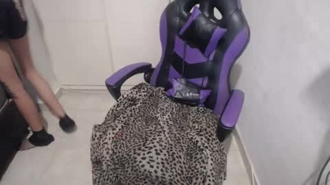 Snapshot of luna_rosita chatting on December 16, 2024, 2:15 am Luna online show from December 16, 2024, 2:15 am