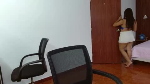 Snapshot of luna_rousse26 chatting on May 16, 2026, 1:43 pm luna_rousse26 online show from May 16, 2026, 1:43 pm