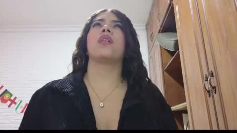 luna_rousse26 online show from July 18, 2026, 4:00 pm