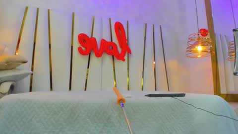 Luna online show from February 22, 2026, 5:00 pm